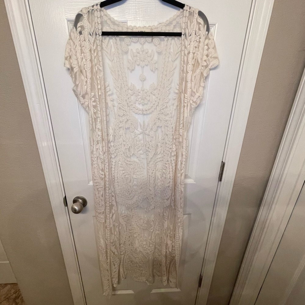 Entro Lace Cardigan